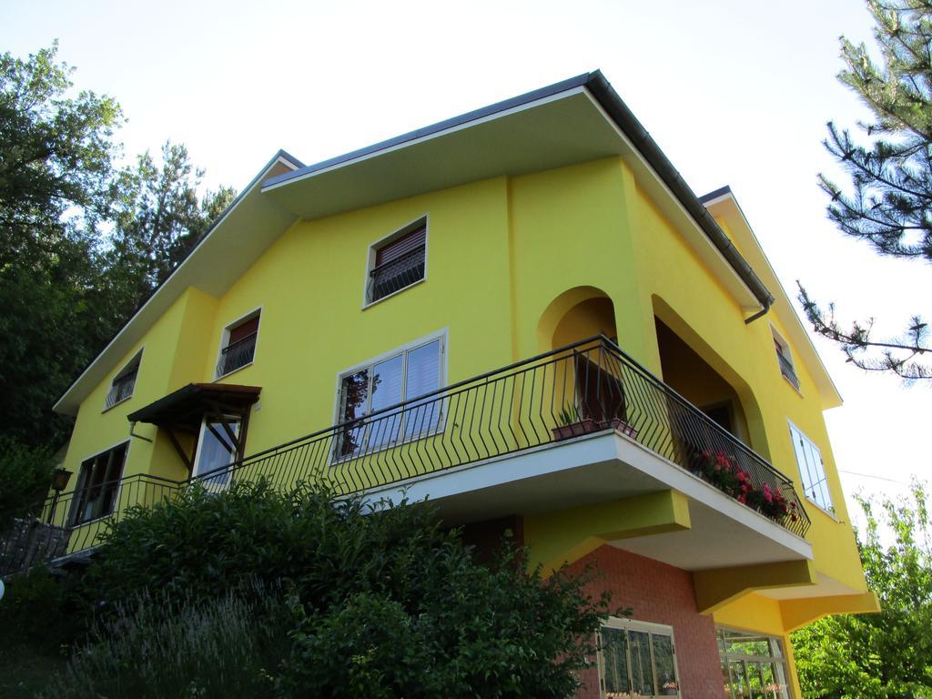 Casa Balducci Bed&Breakfast Mercatello sul Metauro Екстер'єр фото